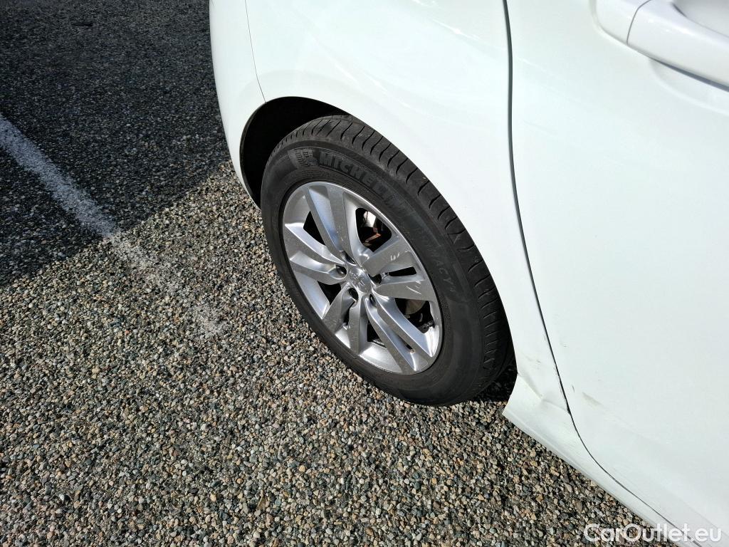  Peugeot  308  Active Business 1.5 HDi 130CV BVM6 E6dT #61