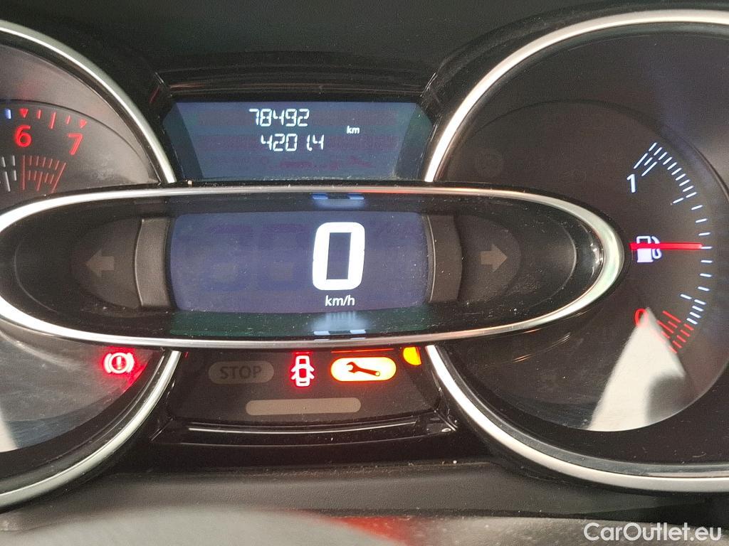  Renault  Clio  IV Business 0.9 TCe 90CV BVM5 E6 #17