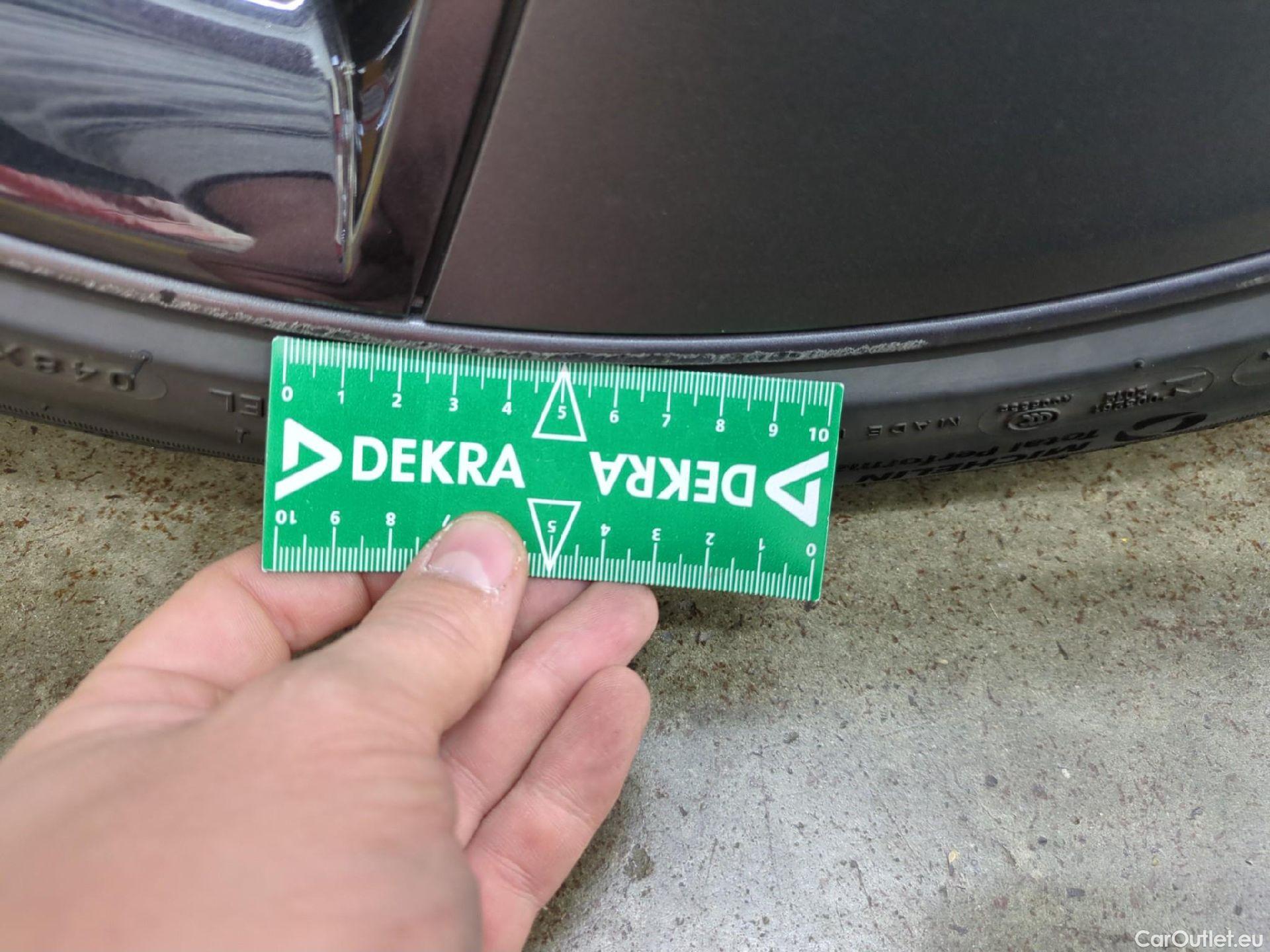  Tesla  Model 3 TESLA  / 2018 / 4P / Berline Grande Autonomie #7