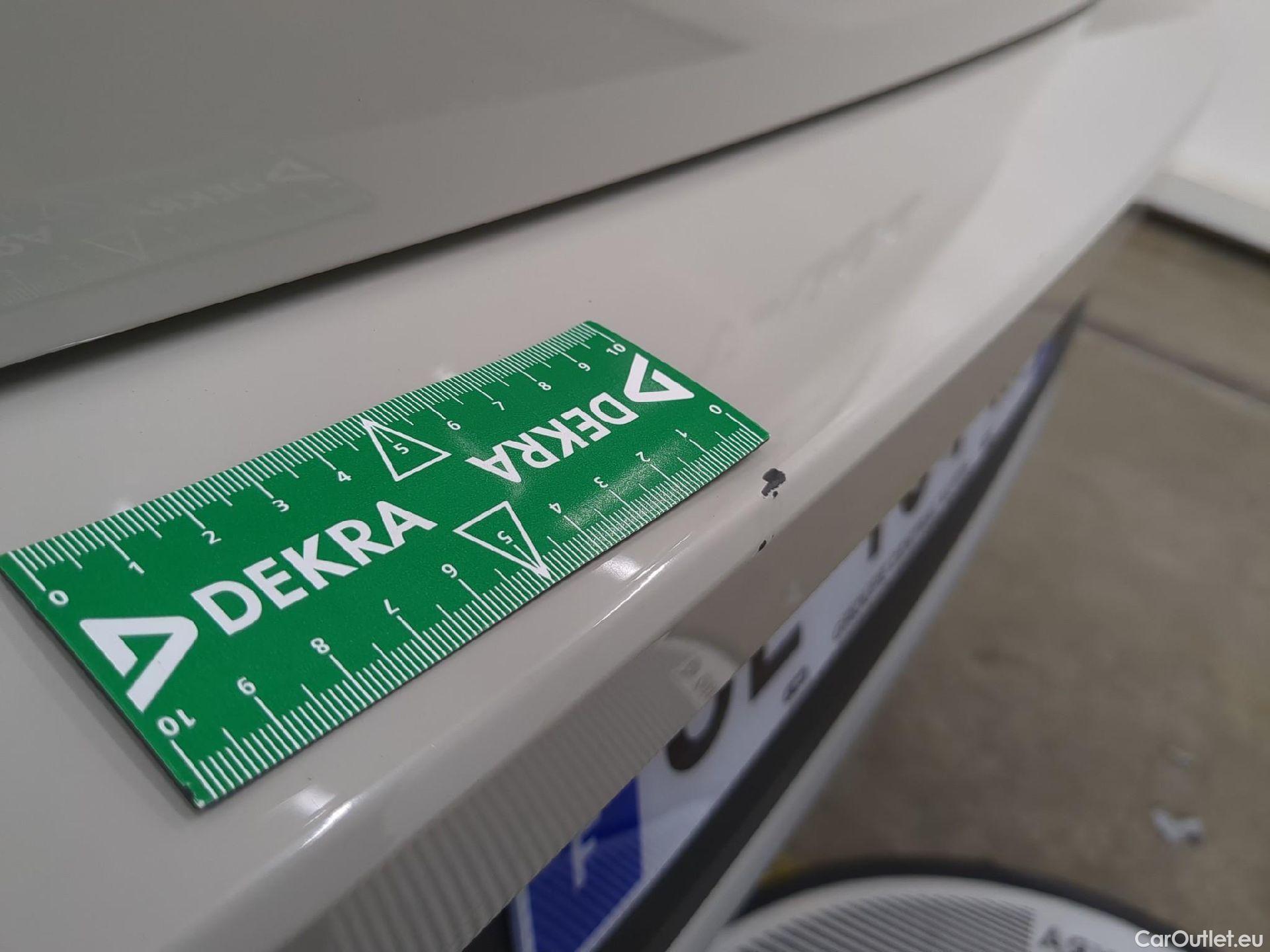  Volkswagen  T-ROC  Life 1.5 TSI 150CV BVA7 E6d #1