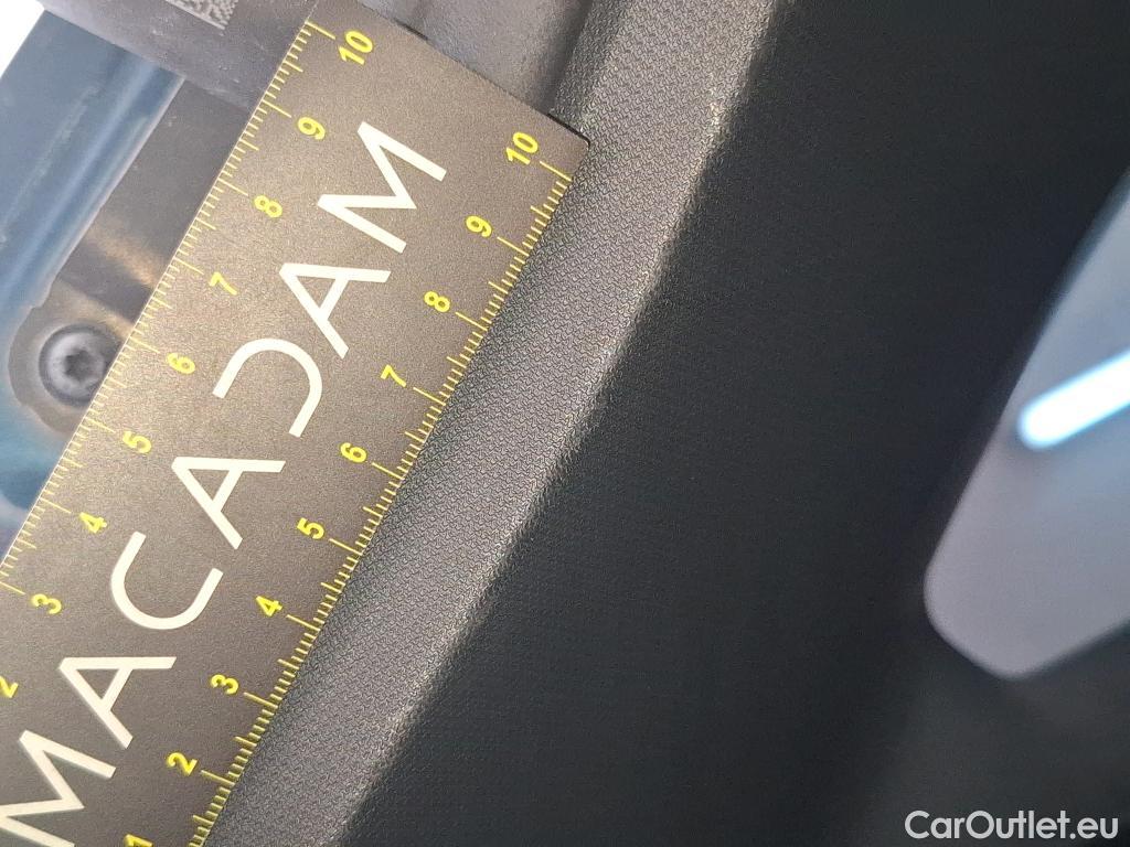  Volkswagen  Tiguan VOLKSWAGEN  / 2020 / 5P / SUV 1.4 eHybrid 245 DSG6 R-Line #13