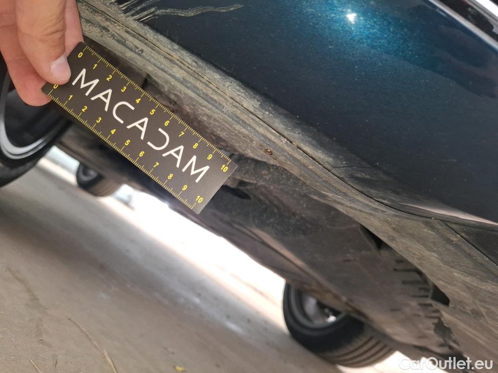  Volkswagen  Tiguan VOLKSWAGEN  / 2020 / 5P / SUV 1.4 eHybrid 245 DSG6 R-Line #8