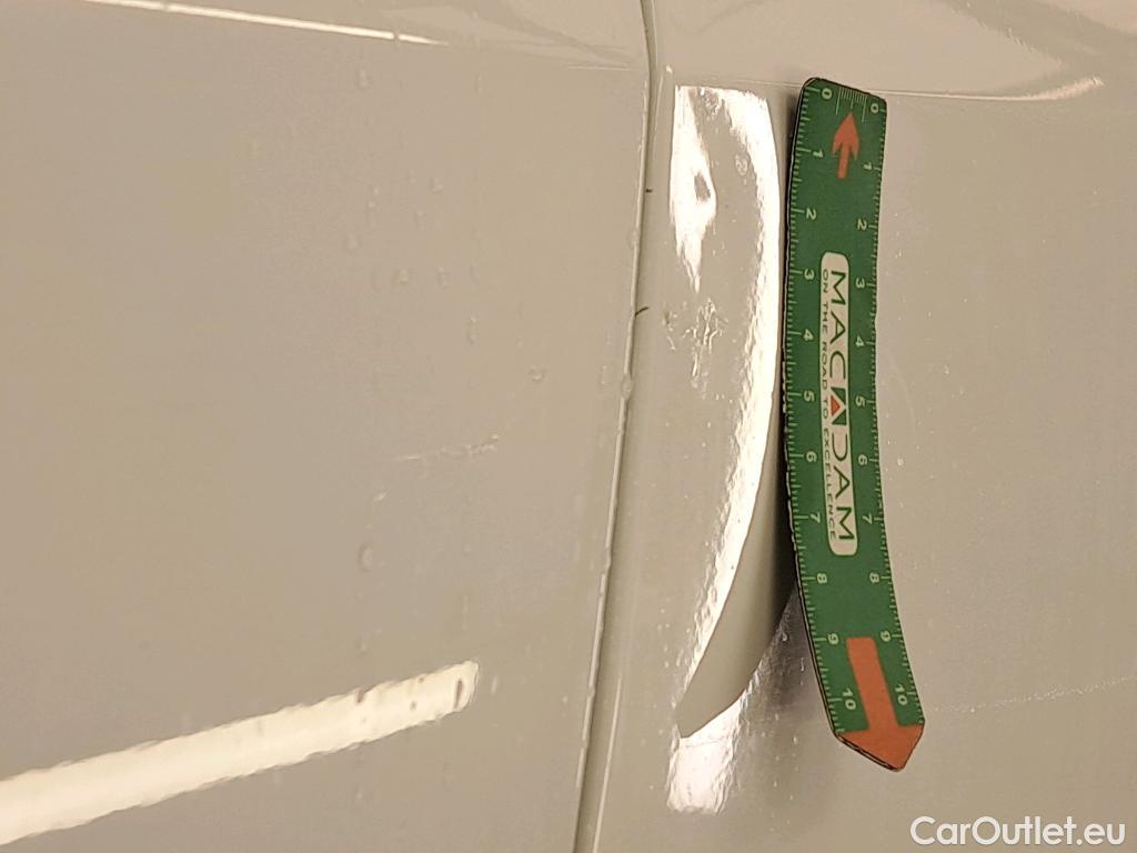  Tesla  Model Y TESLA  / 2020 / 5P / SUV Grand Autonomie Dual Motor AWD #4