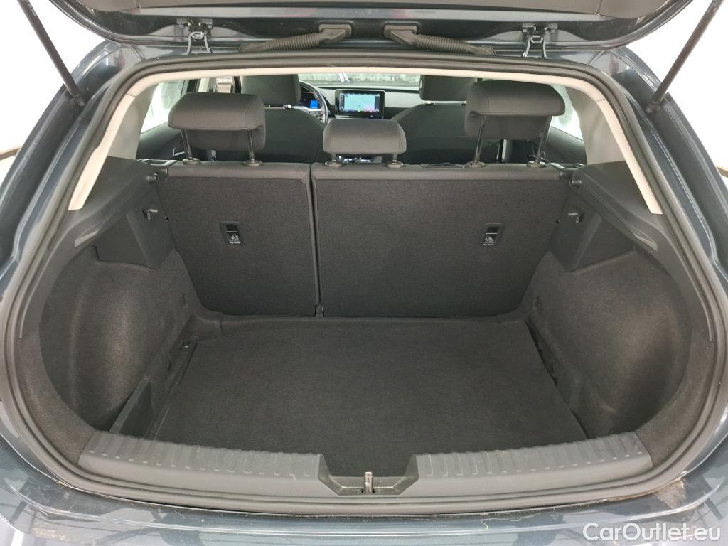  Seat  Leon  Business 1.0 TSI 110CV BVM6 E6d #3