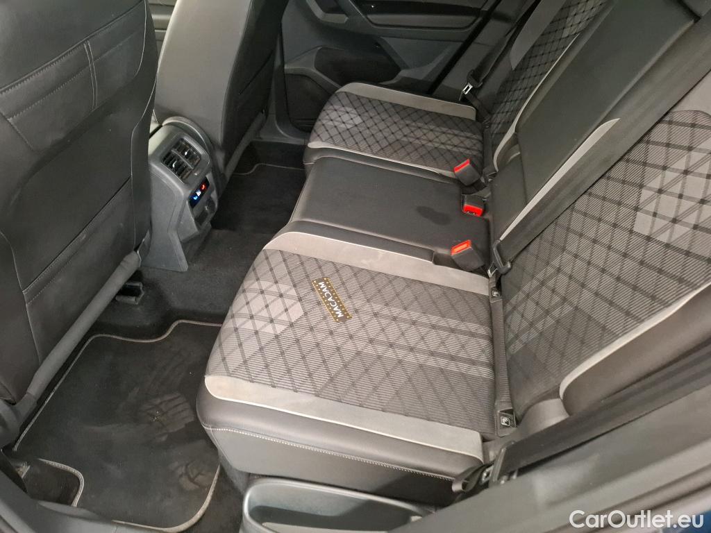  Volkswagen  Tiguan VOLKSWAGEN  / 2020 / 5P / SUV 1.4 eHybrid 245 DSG6 R-Line #18