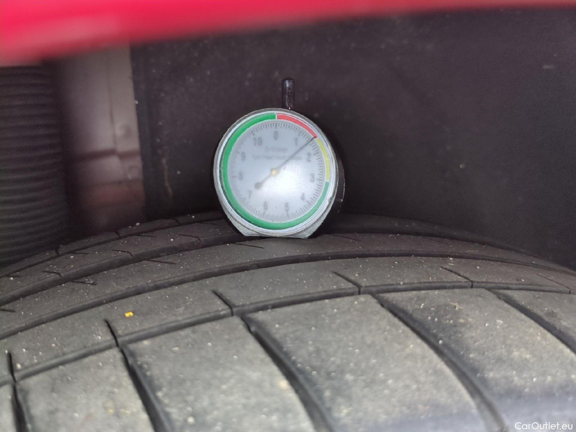  Tesla  Model 3 TESLA  / 2018 / 4P / Berline Grande Autonomie #14