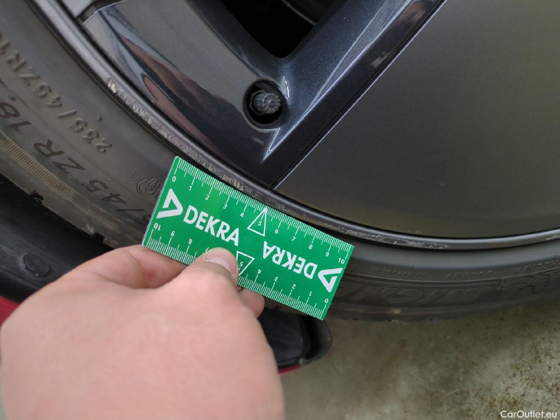  Tesla  Model 3 TESLA  / 2018 / 4P / Berline Grande Autonomie #6