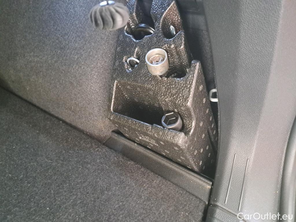  Volkswagen  Tiguan VOLKSWAGEN  / 2020 / 5P / SUV 1.4 eHybrid 245 DSG6 Elegance #1