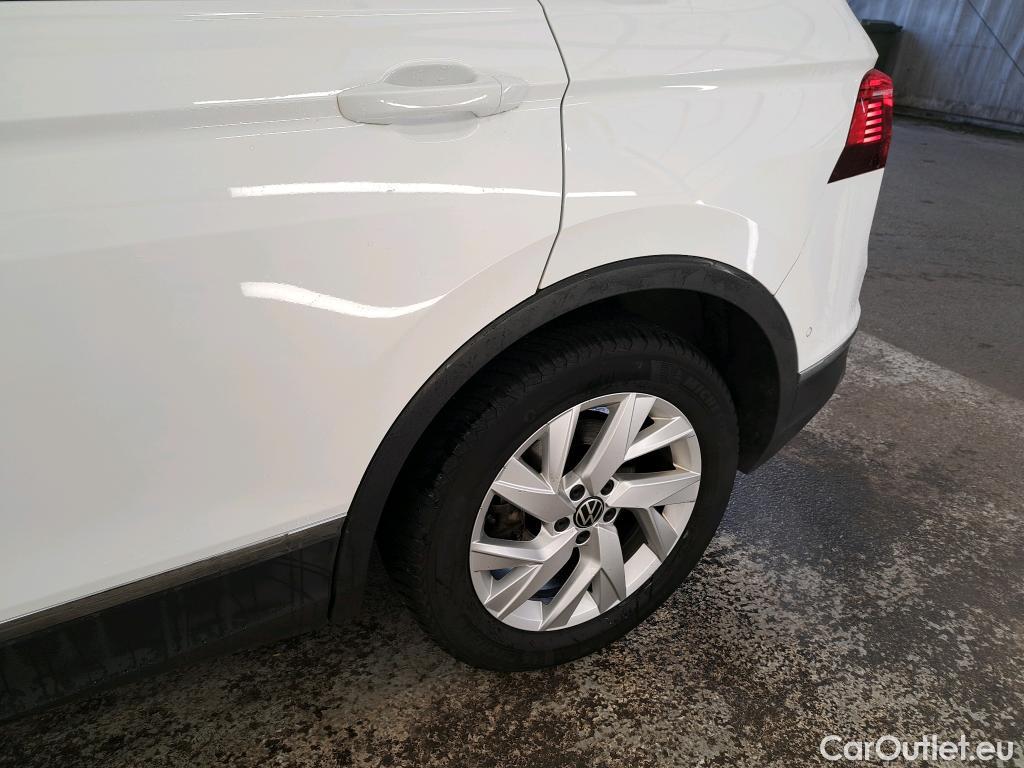  Volkswagen  Tiguan VOLKSWAGEN  / 2020 / 5P / SUV 1.4 eHybrid 245 DSG6 Elegance #6