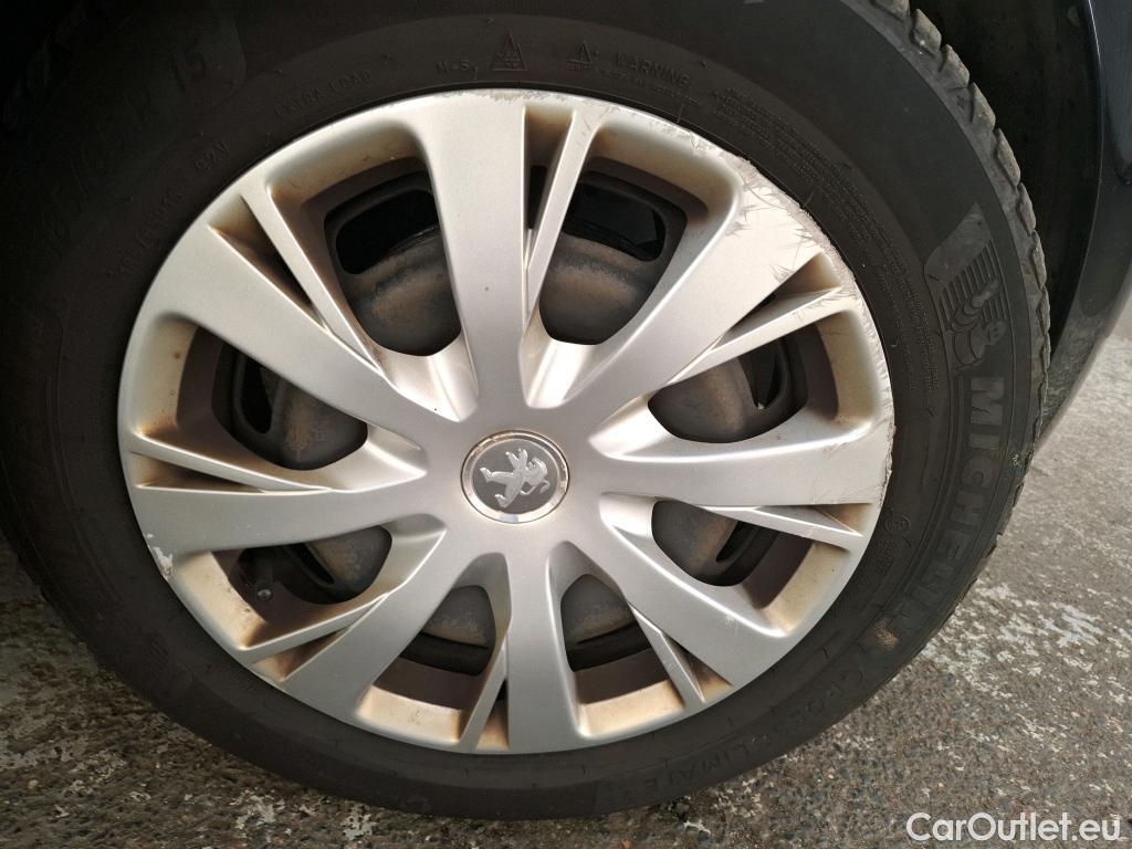  Peugeot  208  Affaire Premium Pack 1.5 HDi 100CV BVM5 E6dT #27