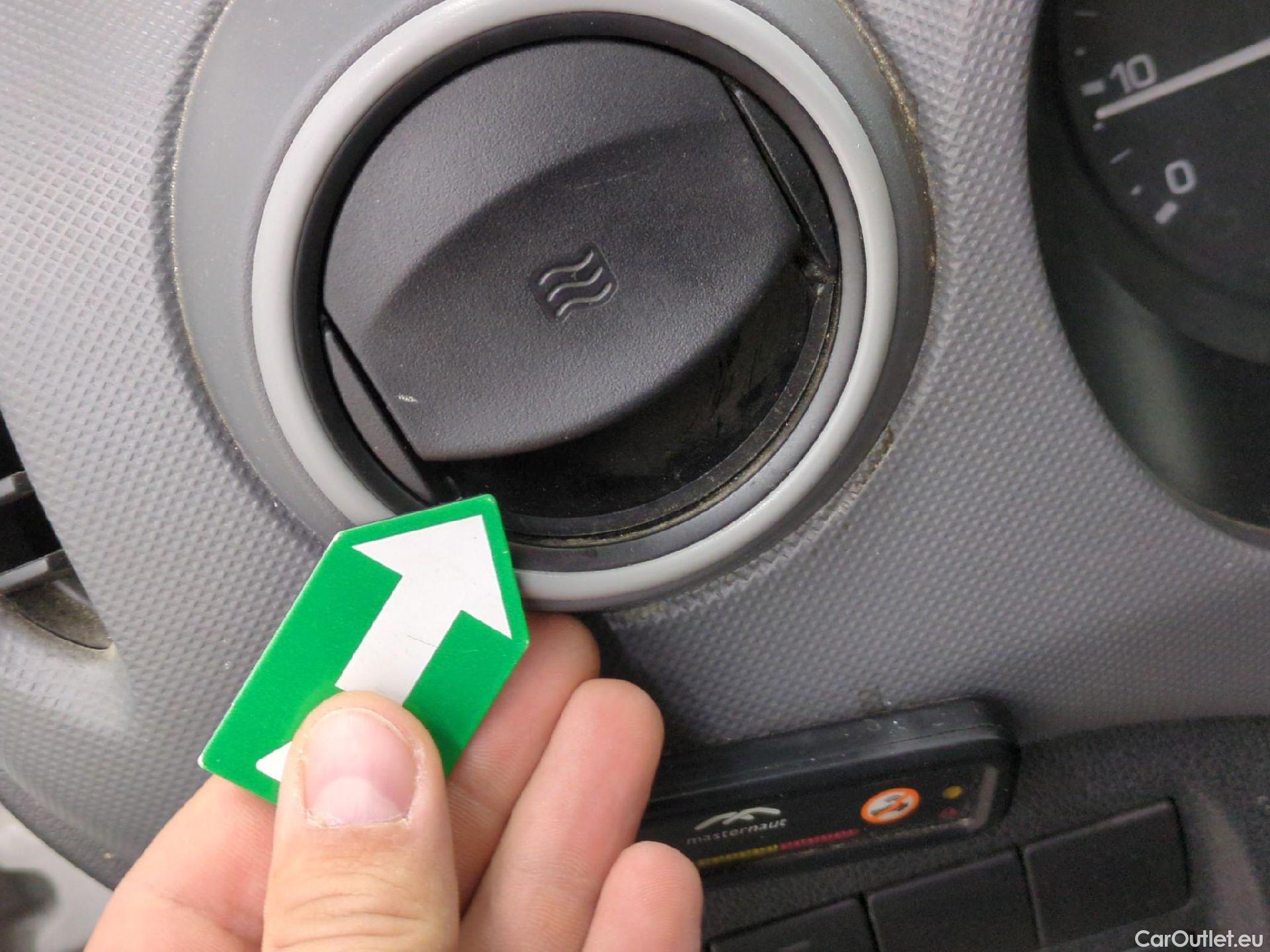  Citroen  Berlingo  Fourgon Club L1 (Court) 1.6 BlueHDi 100CV BVM5 E6 #7