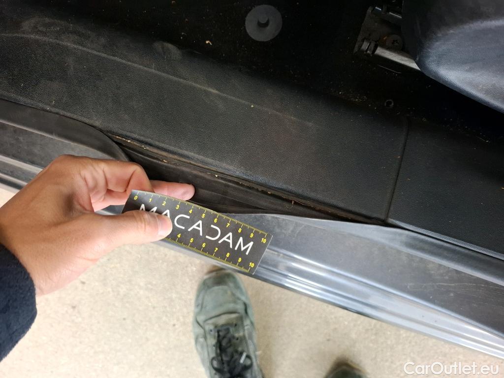  Peugeot  208  Affaire Premium Pack 1.5 HDi 100CV BVM6 E6dT #48