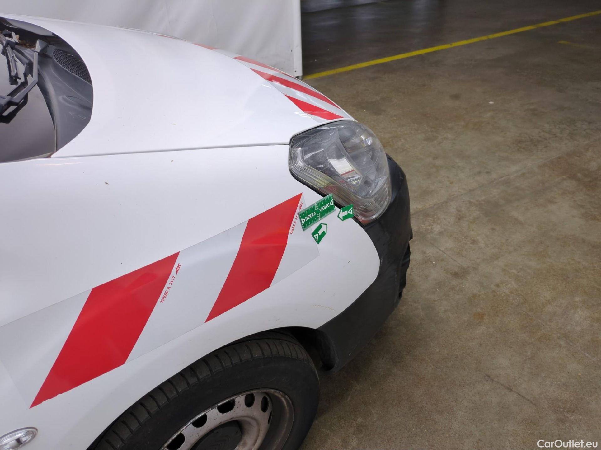  Citroen  Berlingo  Fourgon Club L1 (Court) 1.6 BlueHDi 100CV BVM5 E6 #34