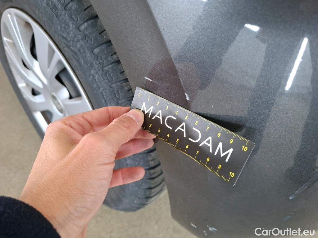  Peugeot  208  Affaire Premium Pack 1.5 HDi 100CV BVM6 E6dT #40