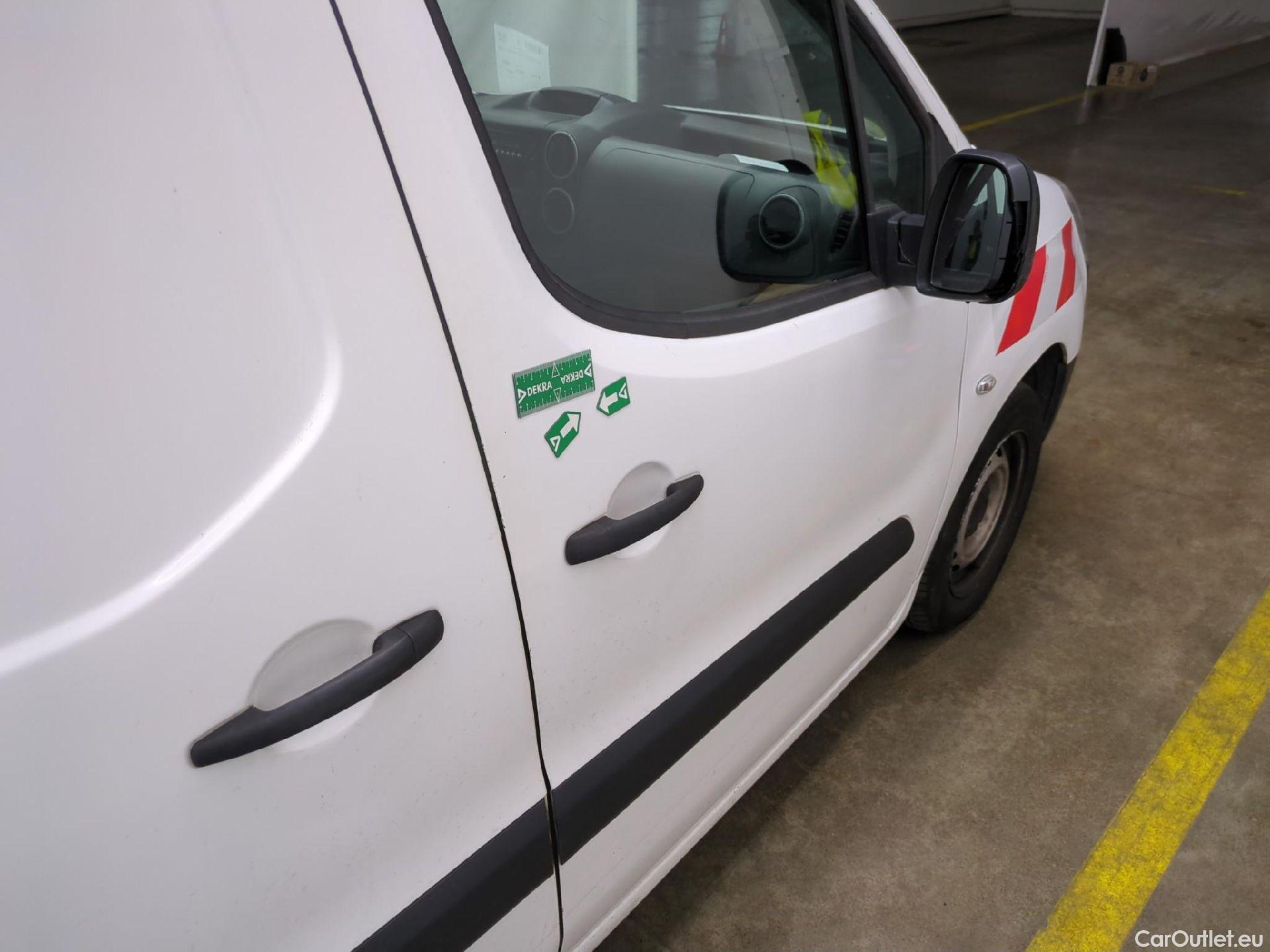  Citroen  Berlingo  Fourgon Club L1 (Court) 1.6 BlueHDi 100CV BVM5 E6 #26