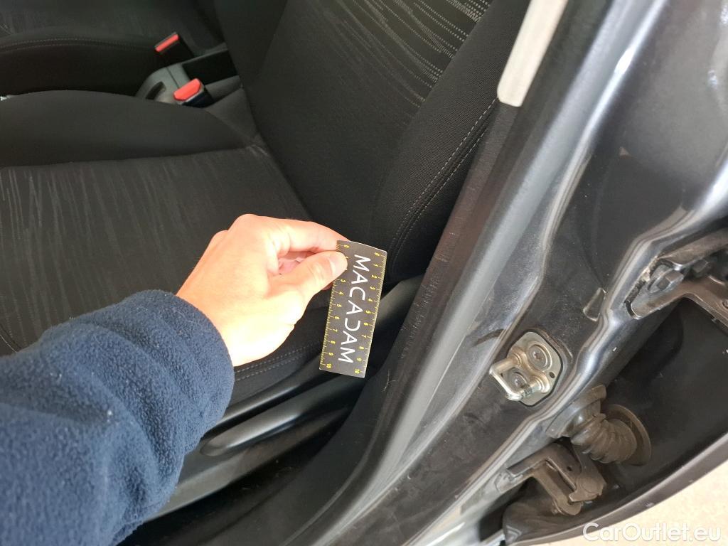  Peugeot  208  Affaire Premium Pack 1.5 HDi 100CV BVM6 E6dT #56