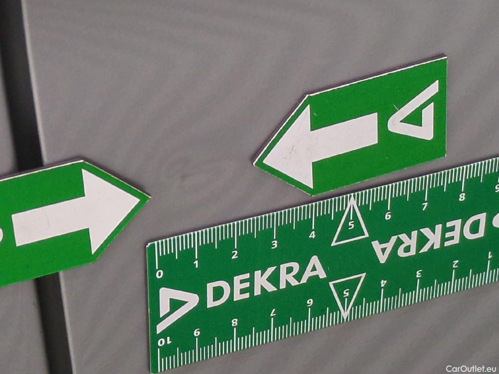  Ford  Transit FORD  Custom / 2018 / 4P / Fourgon tôlé 2.0 ECOBLUE 130 300 L2H1 AUTO TREND BUS #8