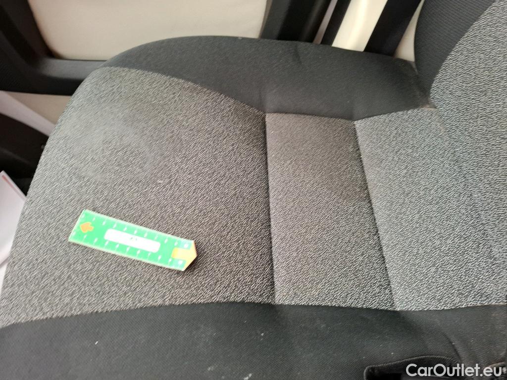  Fiat  Ducato Fiat  VU 4p Fourgon 3.0 M H2 2.0 Mjt 115 Pack Pro Nav #19