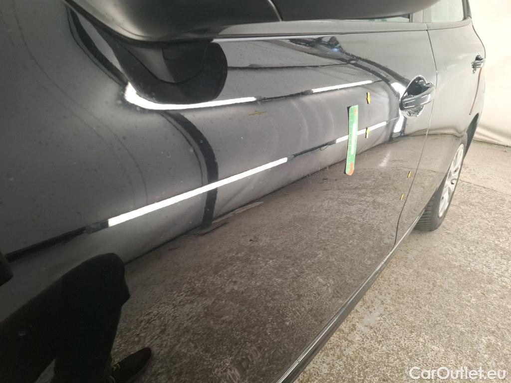  Peugeot  208  Affaire Premium Pack 1.5 HDi 100CV BVM5 E6dT #3