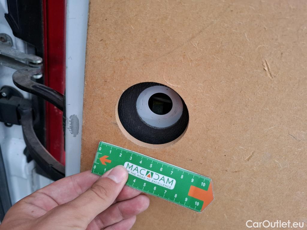  Fiat  Ducato Fiat  VU 4p Fourgon 3.0 M H2 2.0 Mjt 115 Pack Pro Nav #16