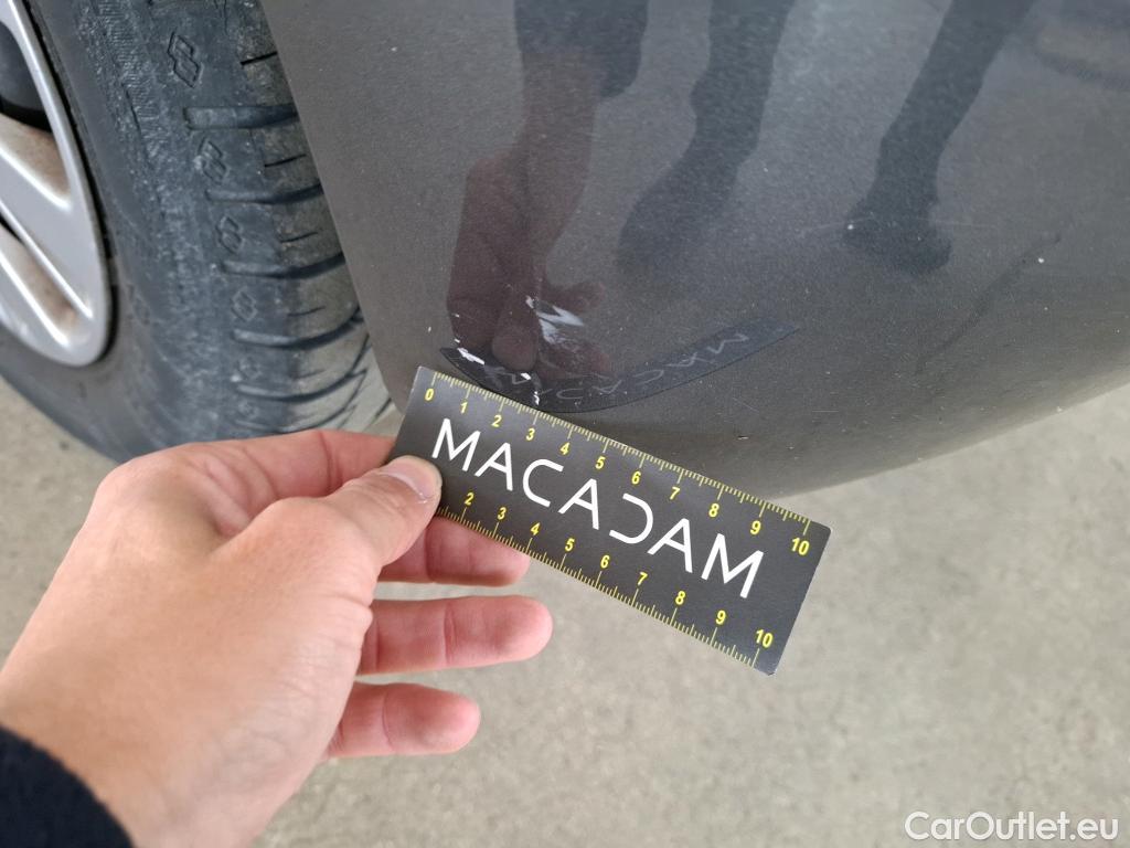  Peugeot  208  Affaire Premium Pack 1.5 HDi 100CV BVM6 E6dT #39