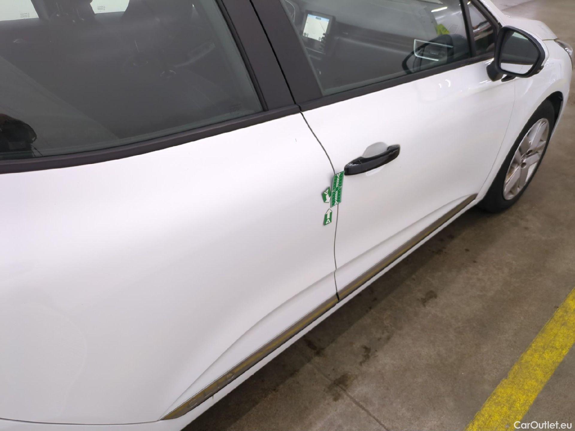  Renault  Clio  V Business 1.0 TCe 100CV BVM5 E6dT / TRANSFO VP/VF #18