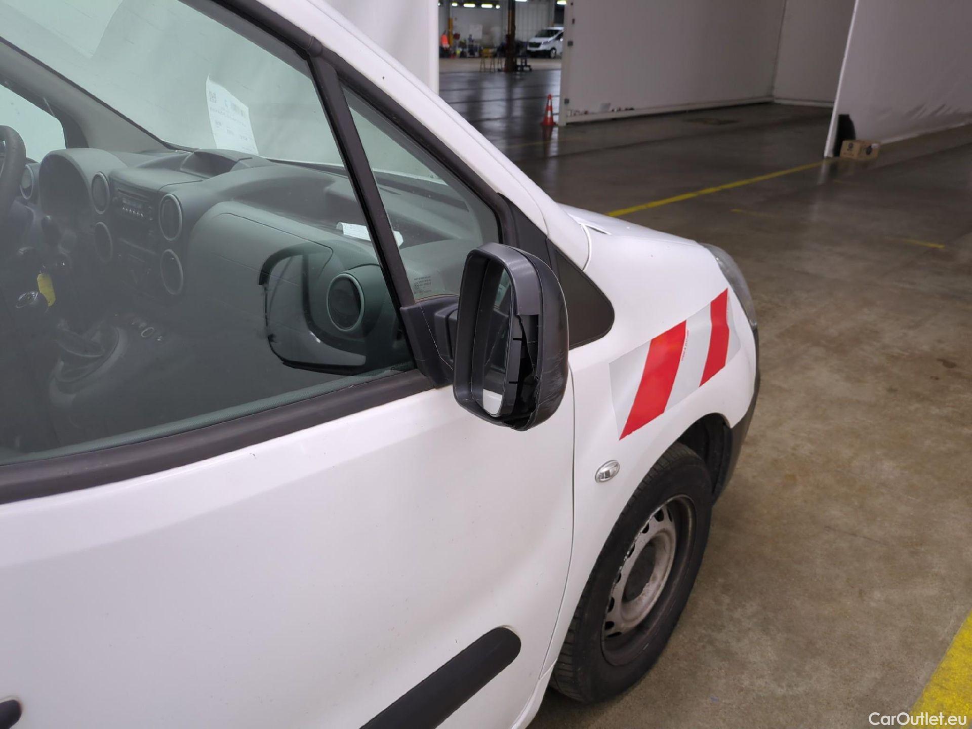  Citroen  Berlingo  Fourgon Club L1 (Court) 1.6 BlueHDi 100CV BVM5 E6 #28