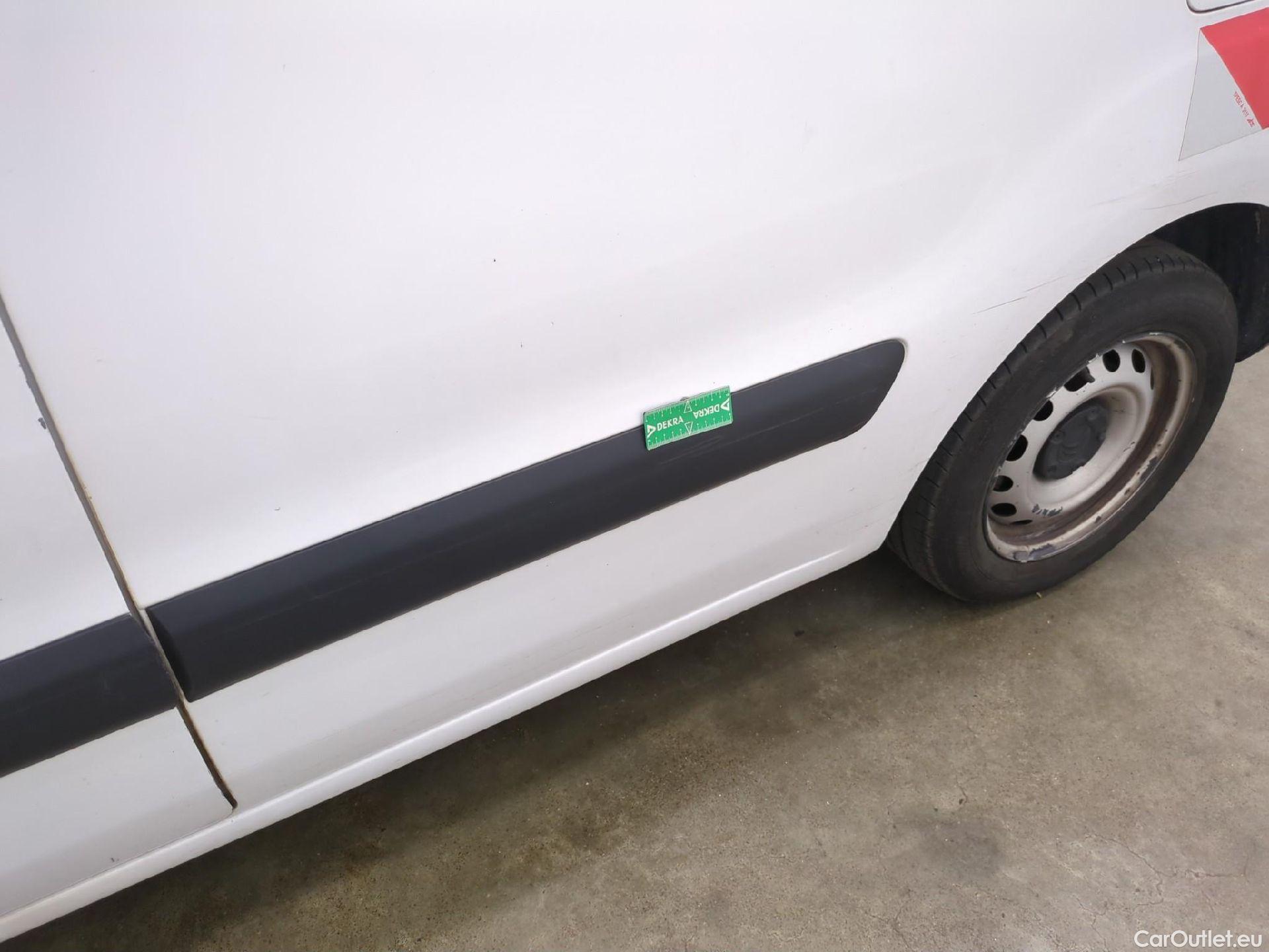  Citroen  Berlingo  Fourgon Club L1 (Court) 1.6 BlueHDi 100CV BVM5 E6 #62