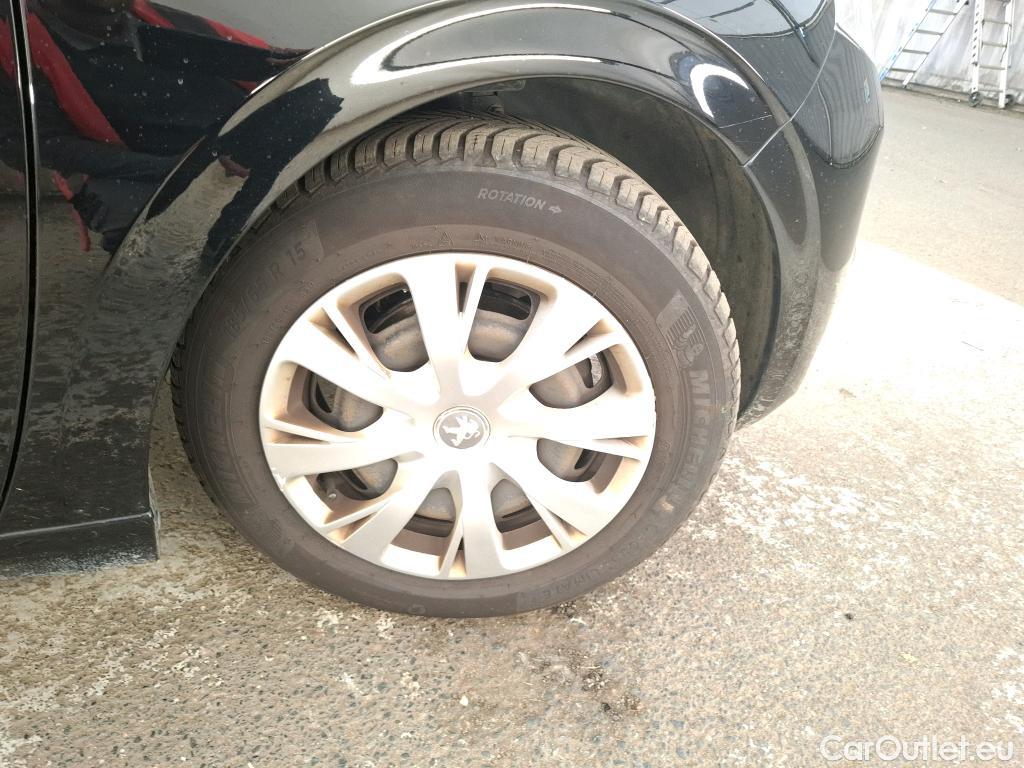  Peugeot  208  Affaire Premium Pack 1.5 HDi 100CV BVM5 E6dT #26