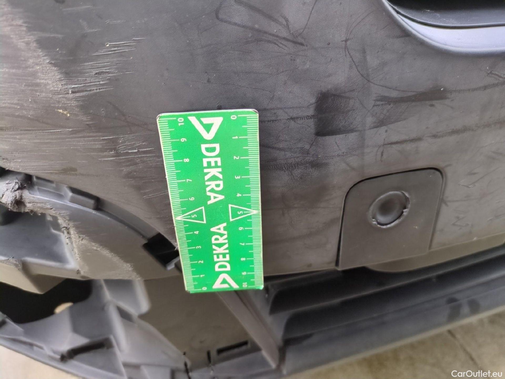  Citroen  Berlingo  Fourgon Club L1 (Court) 1.6 BlueHDi 100CV BVM5 E6 #39