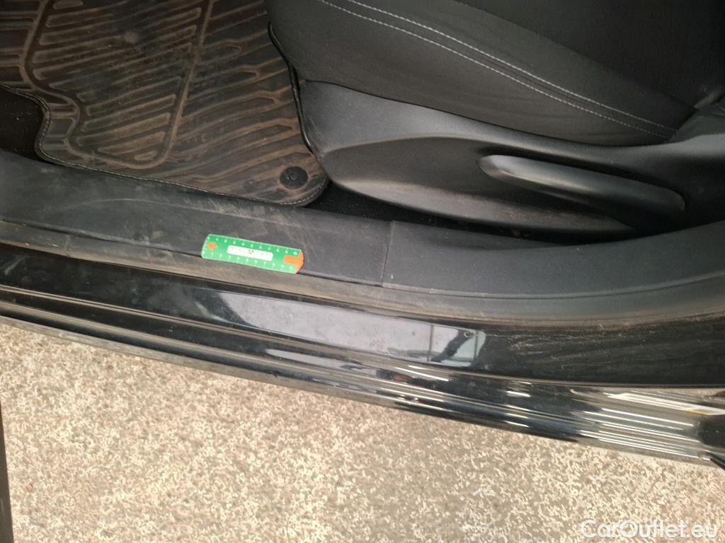  Peugeot  208  Affaire Premium Pack 1.5 HDi 100CV BVM5 E6dT #19