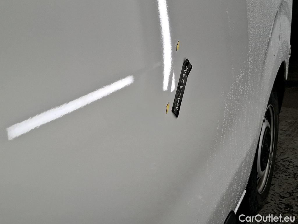  Peugeot  Expert  Fourgon Premium L2 1.5 HDi 120CV BVM6 E6d #25