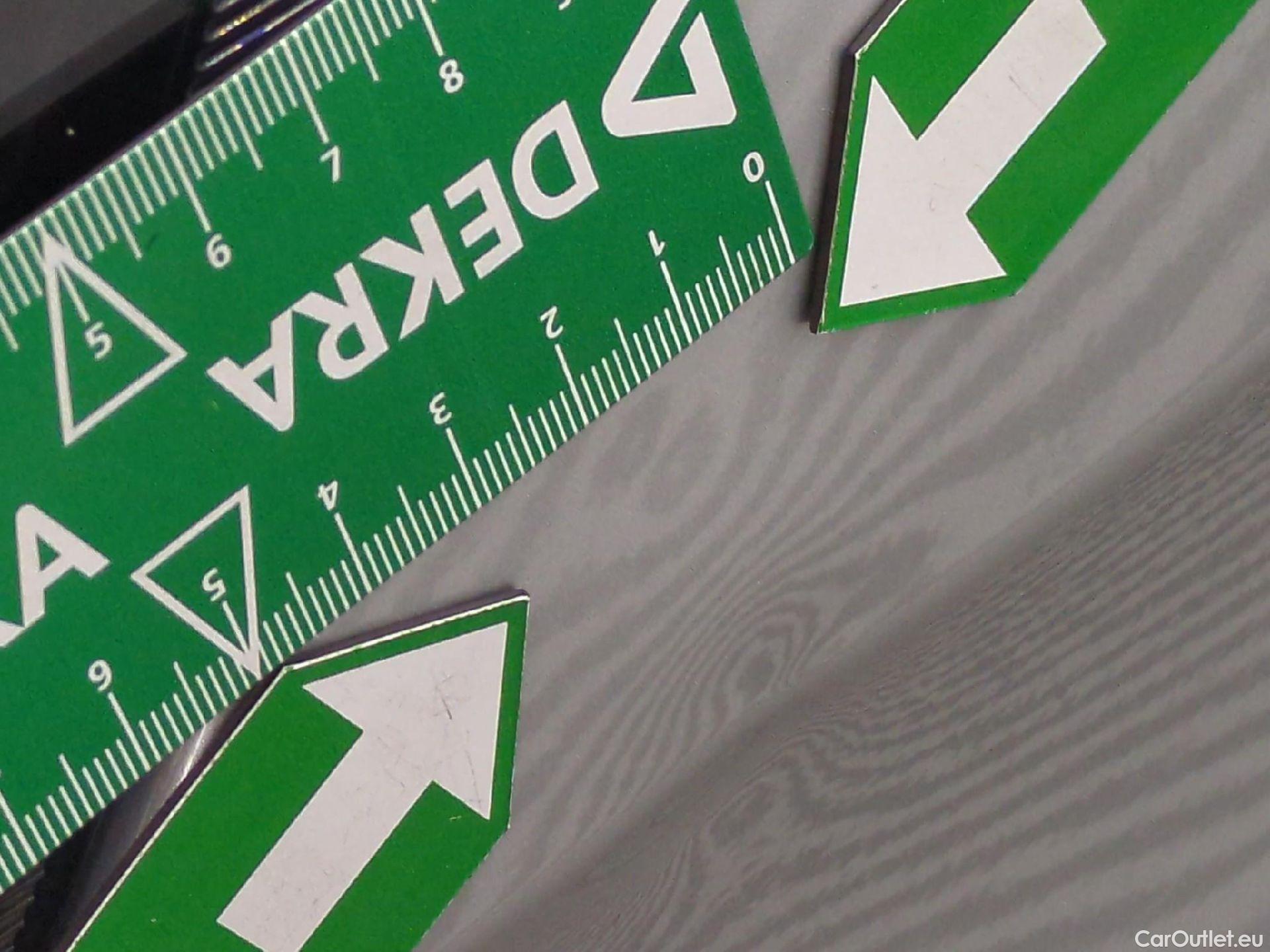  Ford  Transit FORD  Custom / 2018 / 4P / Fourgon tôlé 2.0 ECOBLUE 130 300 L2H1 AUTO TREND BUS #15