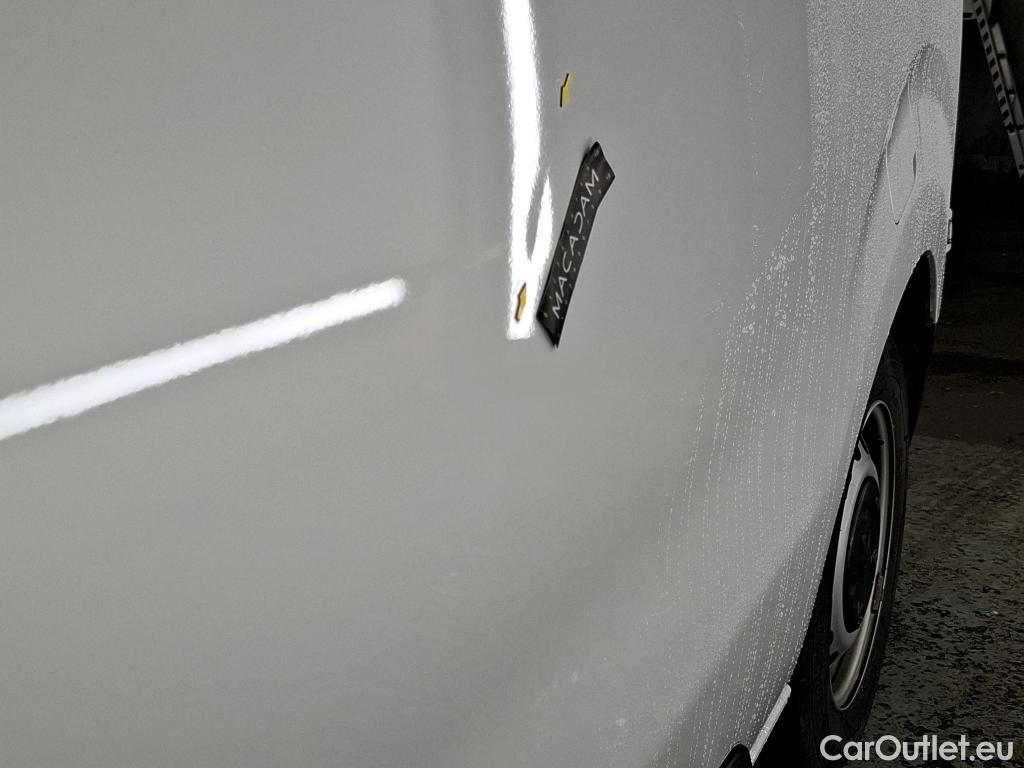  Peugeot  Expert  Fourgon Premium L2 1.5 HDi 120CV BVM6 E6d #24