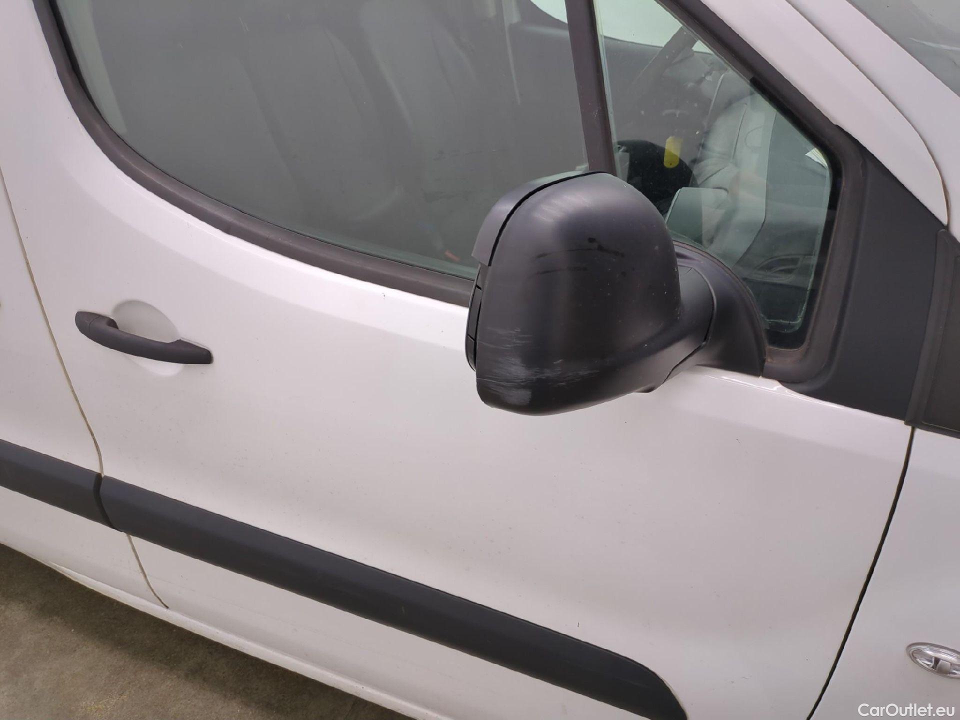  Citroen  Berlingo  Fourgon Club L1 (Court) 1.6 BlueHDi 100CV BVM5 E6 #30