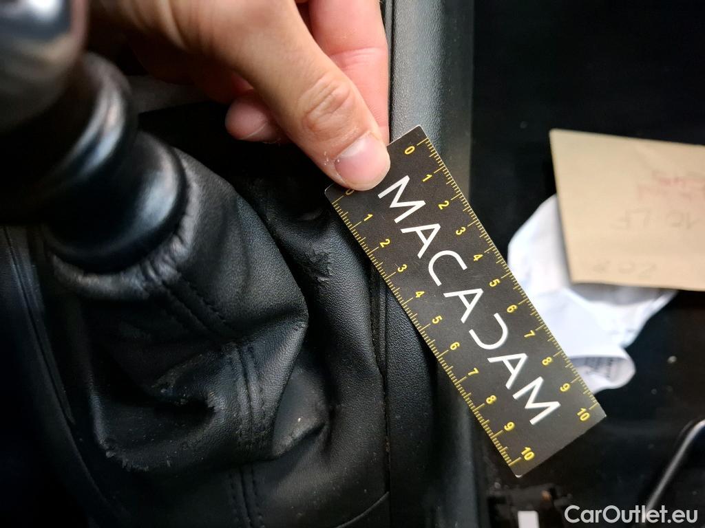  Peugeot  208  Affaire Premium Pack 1.5 HDi 100CV BVM6 E6dT #76