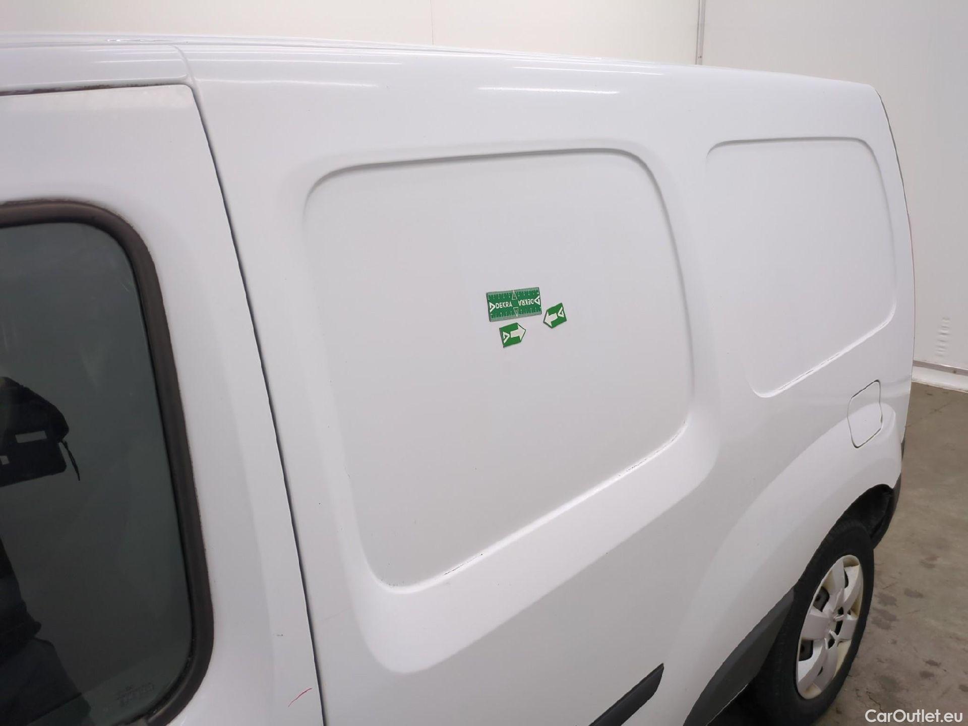  Renault  Kangoo  Express Maxi Extra (Série Spéciale) 1.5 dCi 90CV BVM5 E6 #31