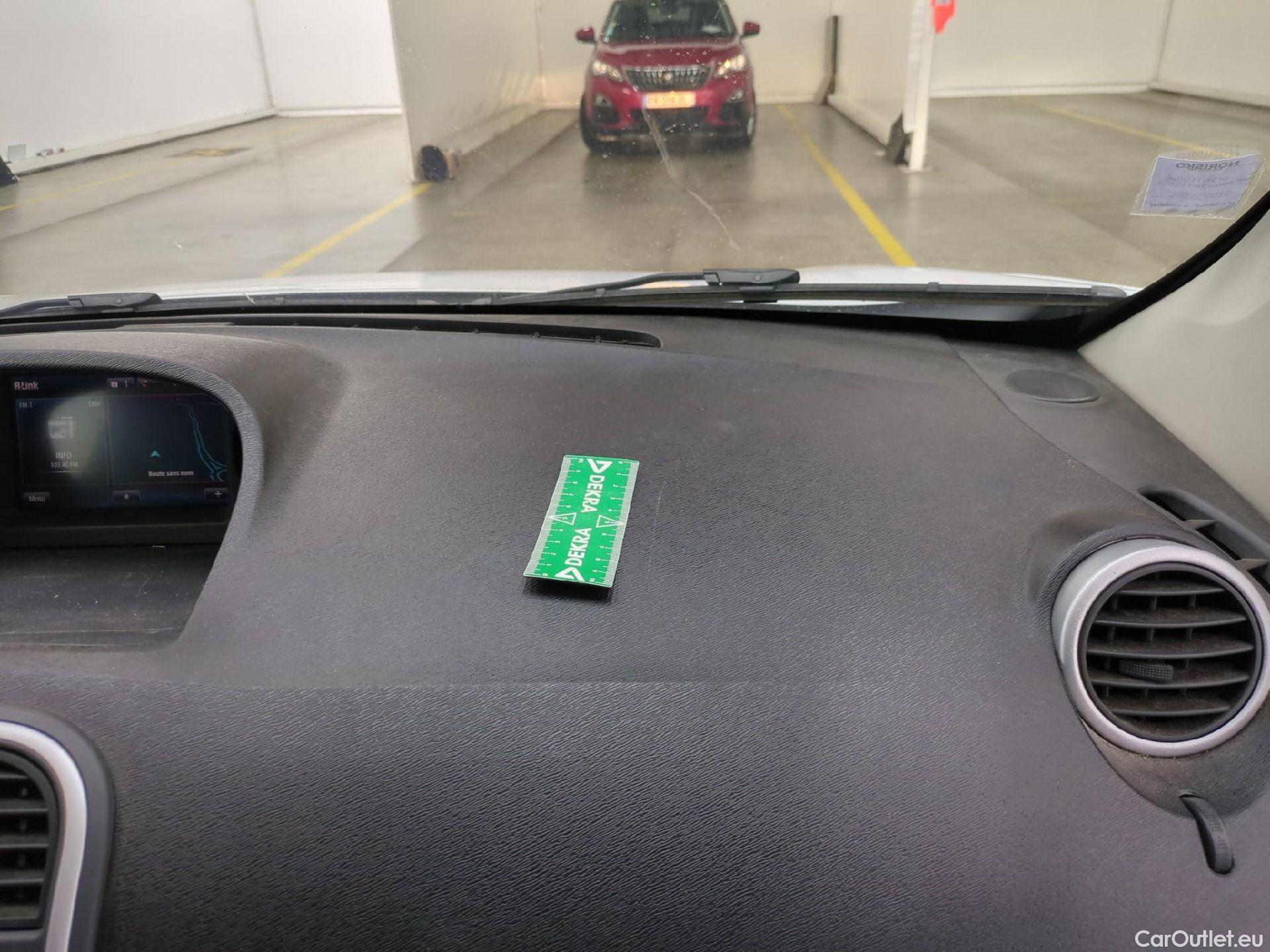  Renault  Kangoo  Express Maxi Extra (Série Spéciale) 1.5 dCi 90CV BVM5 E6 #8