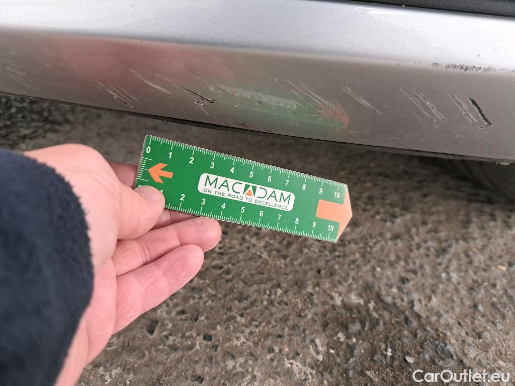  Volkswagen  Golf  VII Break Confortline Business BMT 1.6 TDI 115CV BVM5 E6dT #8