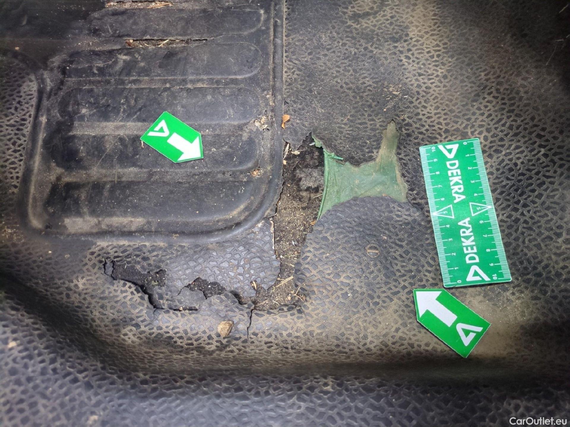  Renault  Kangoo  Express Maxi Extra (Série Spéciale) 1.5 dCi 90CV BVM5 E6 #7