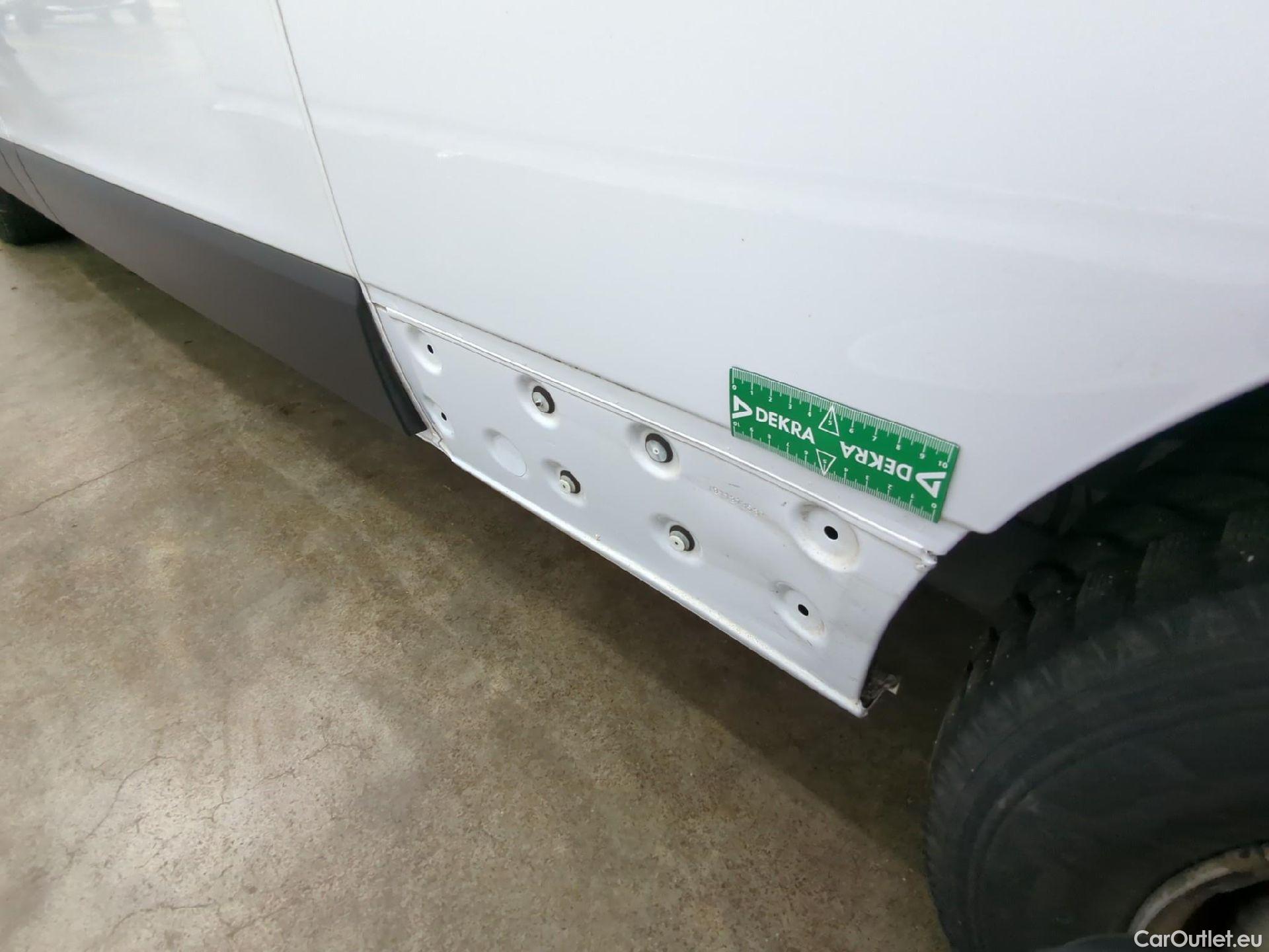  Renault  Trafic  III Fourgon L2H1 3T Confort 2.0 dCi 130CV BVM6 E6d #43