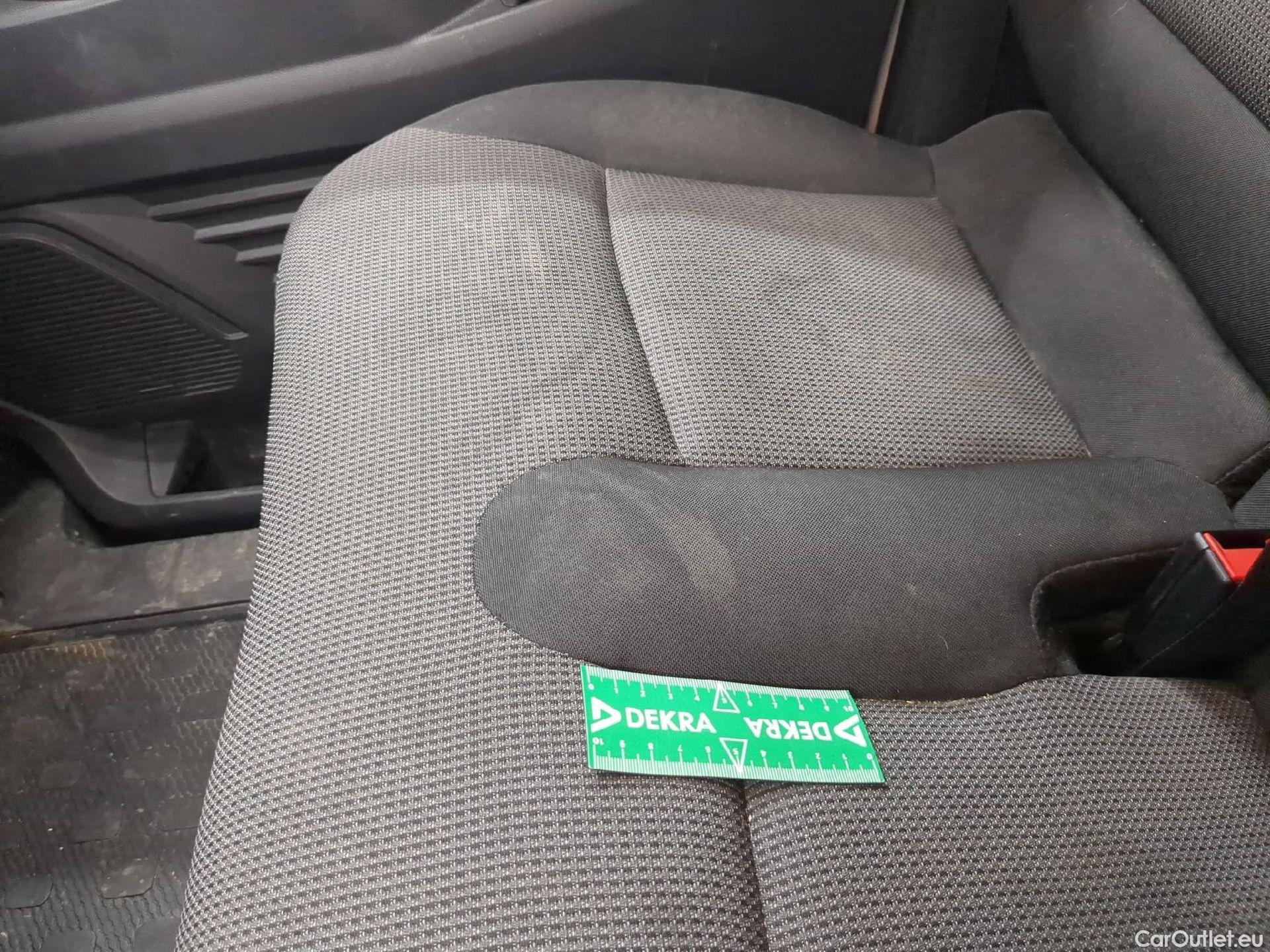  Renault  Trafic  III Fourgon L2H1 3T Confort 2.0 dCi 130CV BVM6 E6d #1