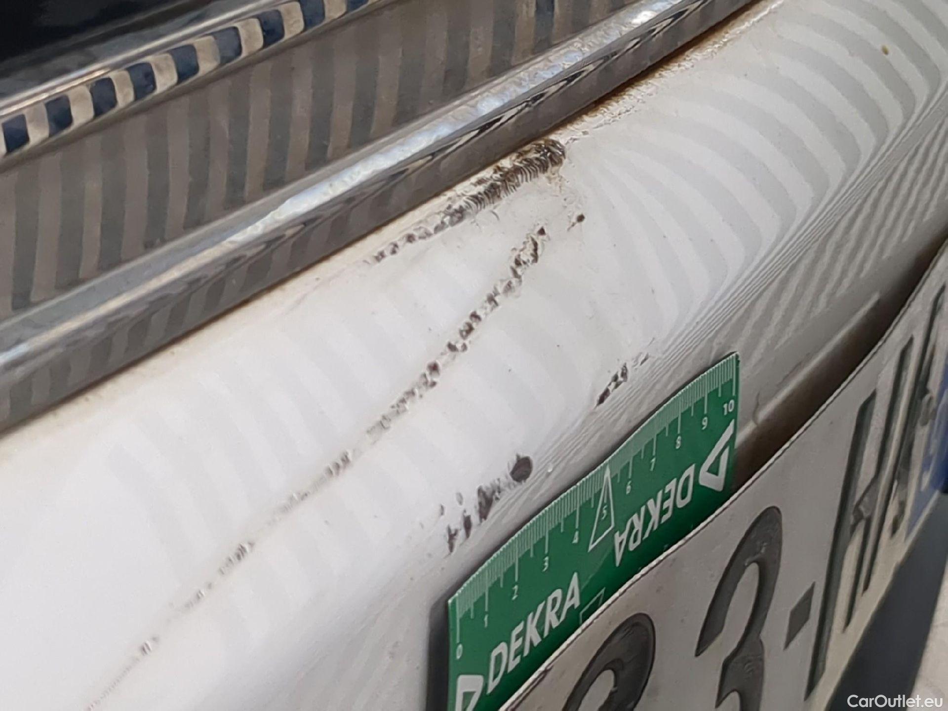  Renault  Trafic  III Fourgon L2H1 3T Confort 2.0 dCi 130CV BVM6 E6d #27