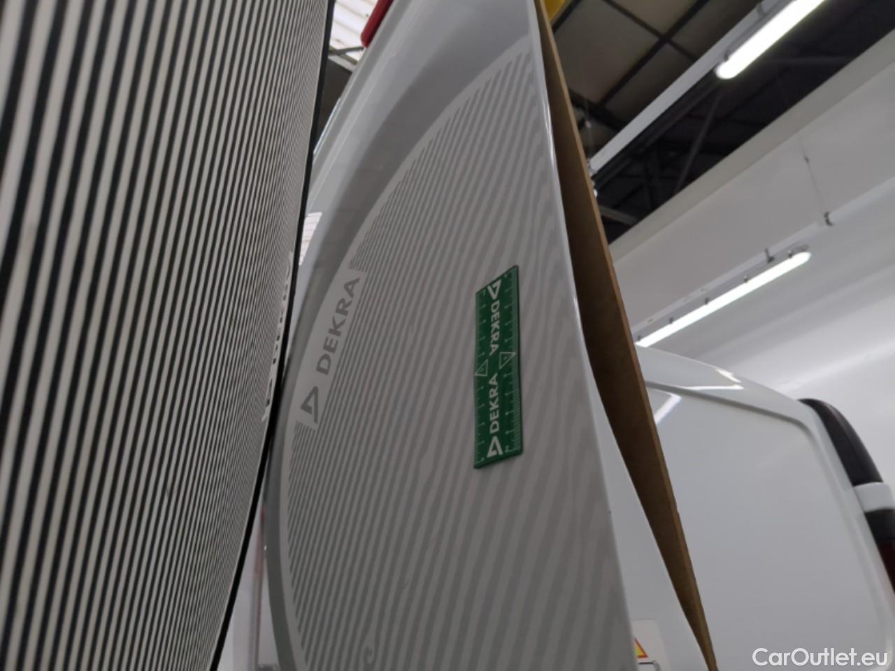  Renault  Trafic  III Fourgon L2H1 3T Confort 2.0 dCi 130CV BVM6 E6d #47