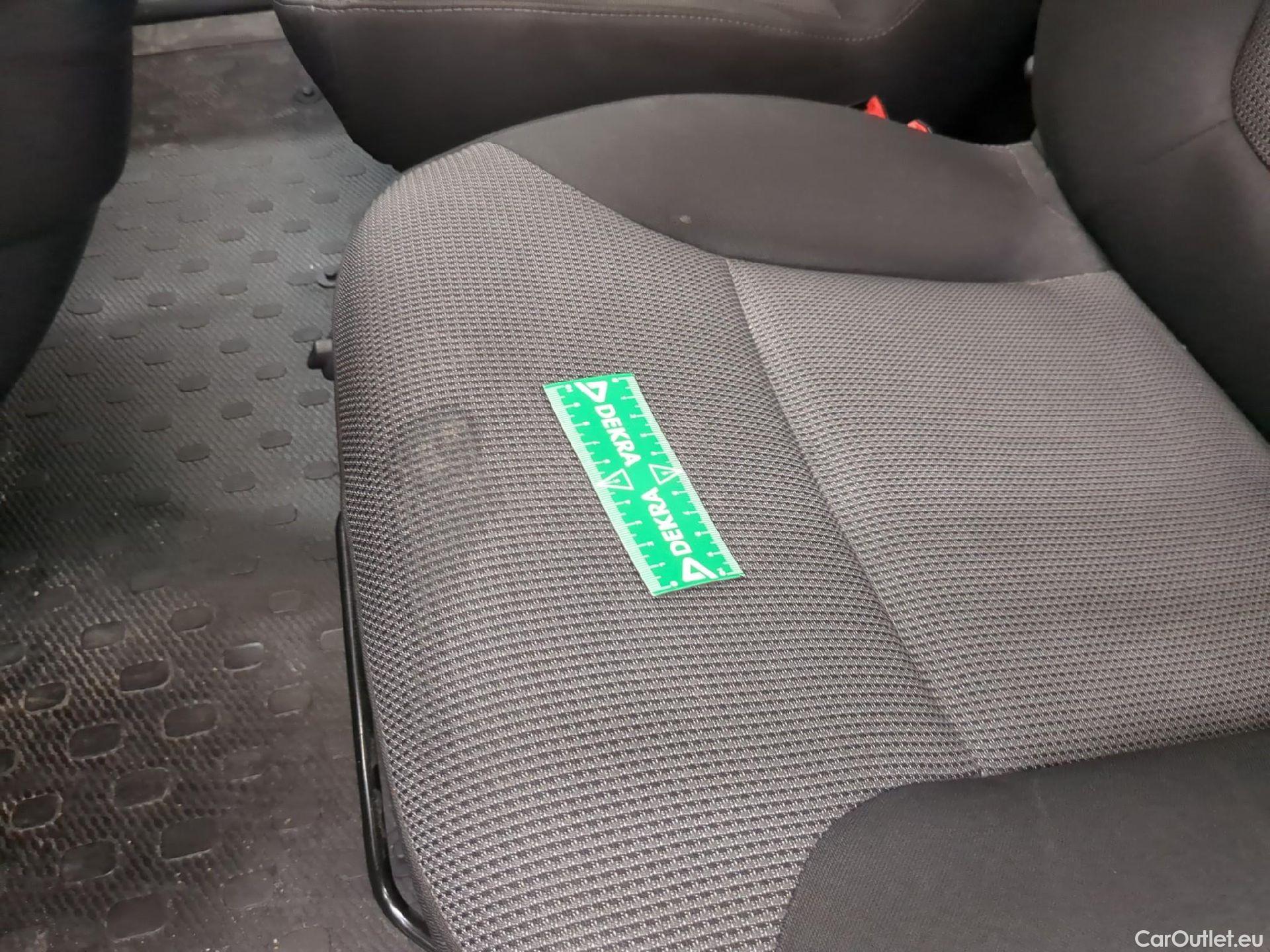  Renault  Trafic  III Fourgon L2H1 3T Confort 2.0 dCi 130CV BVM6 E6d #4