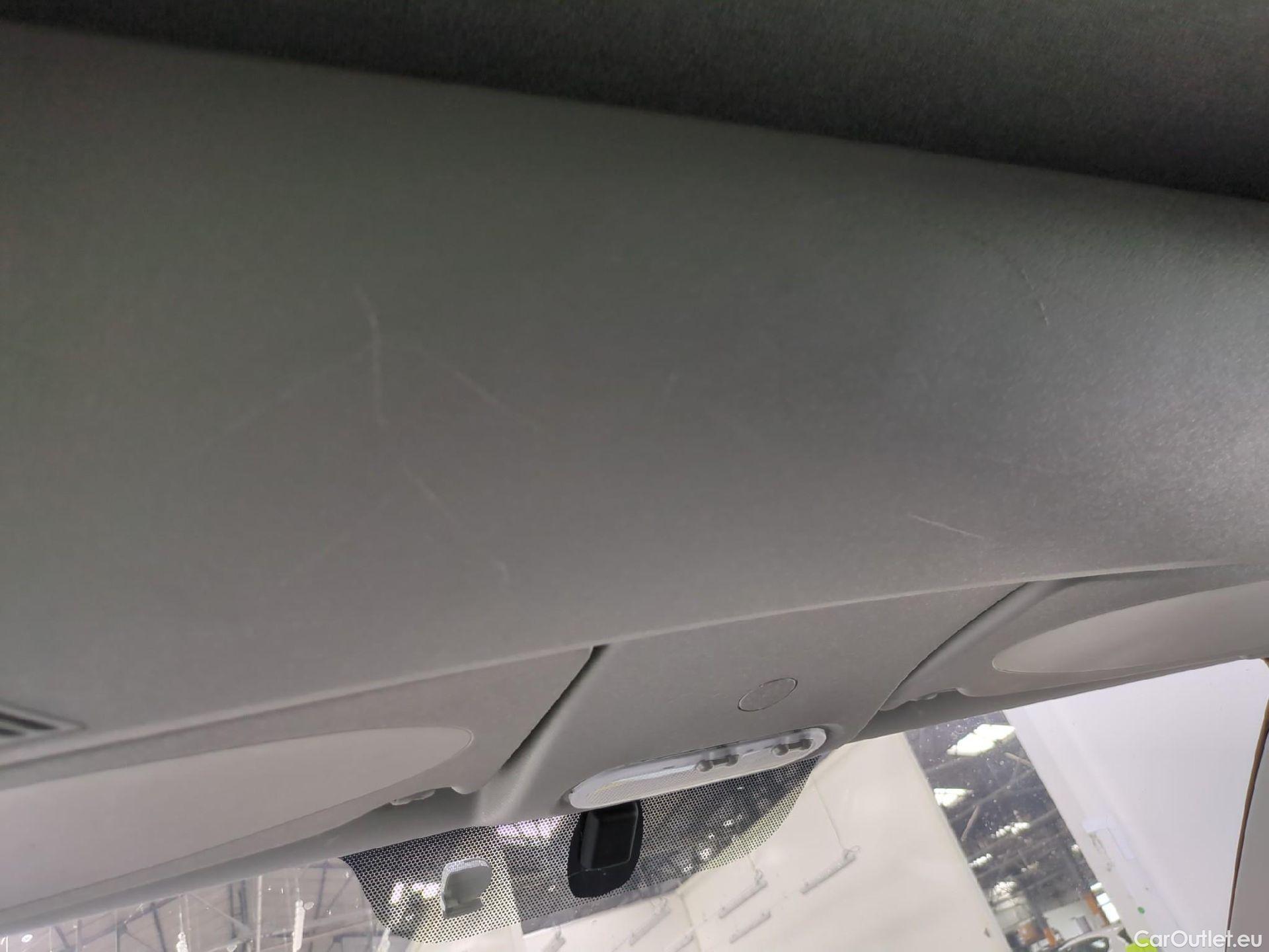  Renault  Kangoo  Express Maxi Extra (Série Spéciale) 1.5 dCi 90CV BVM5 E6 #4