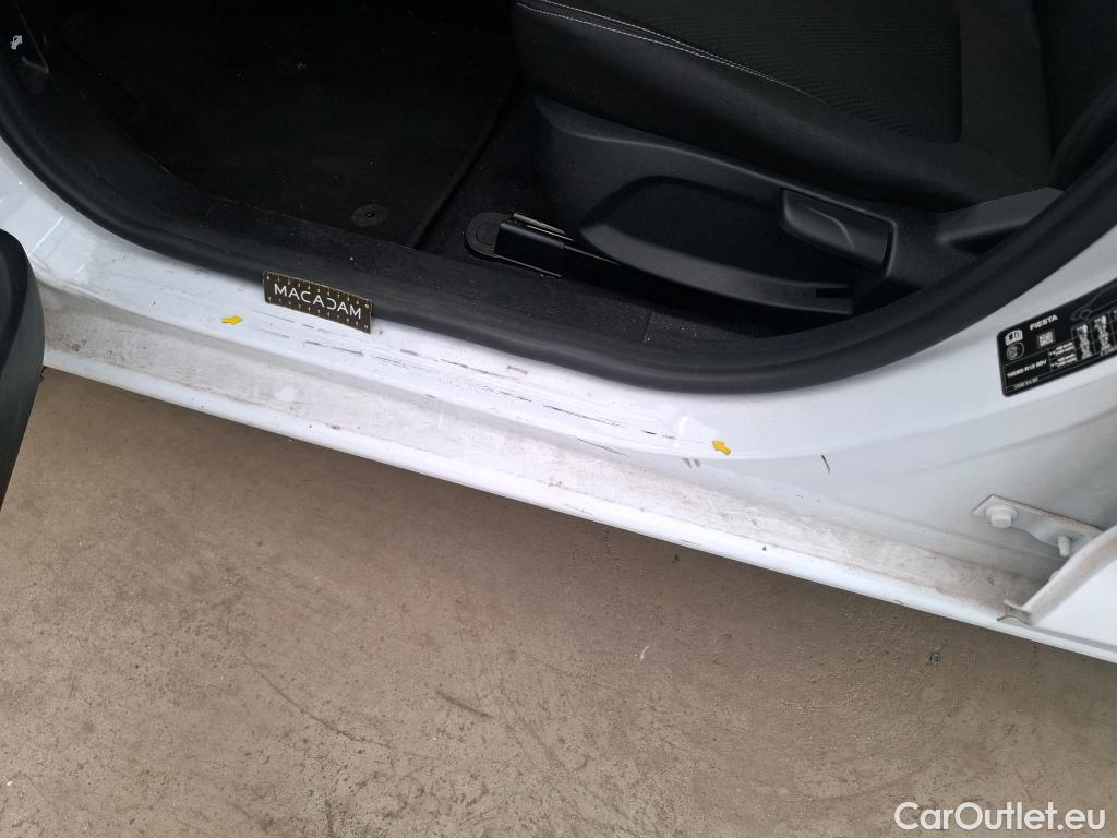  Ford  Fiesta  Cool&Connect 1.1 75CV BVM5 E6dT #8