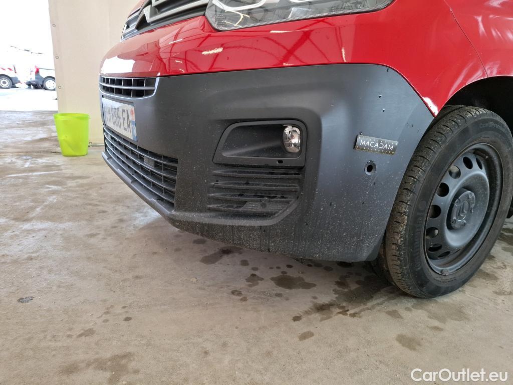  Citroen  Berlingo CITROEN  VU 4p Fourgonnette M 650kg BlueHDi 130 S&S EAT8 Driver #15