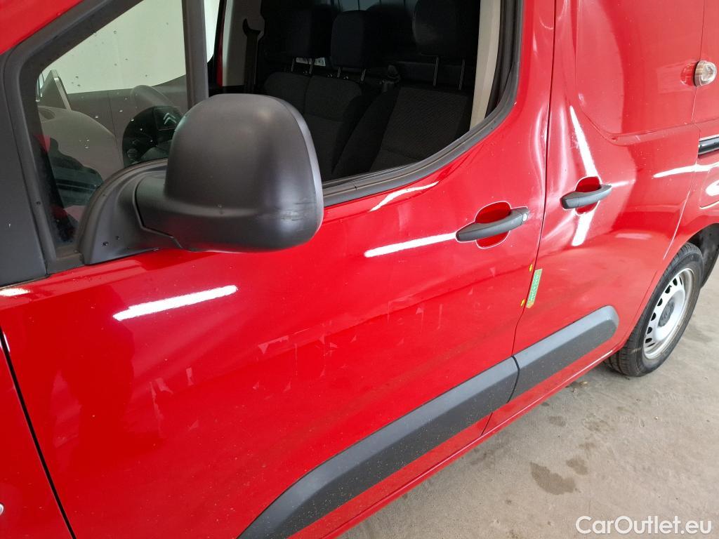  Citroen  Berlingo CITROEN  VU 4p Fourgonnette M 650kg BlueHDi 130 S&S EAT8 Driver #21