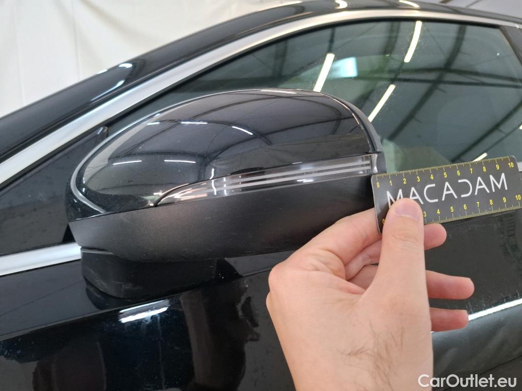  Mercedes  A-Klasse MERCEDES-BENZ Classe A Compact / 2018 / 5P / Berline A 250 e AMG Line 8G-DCT #34